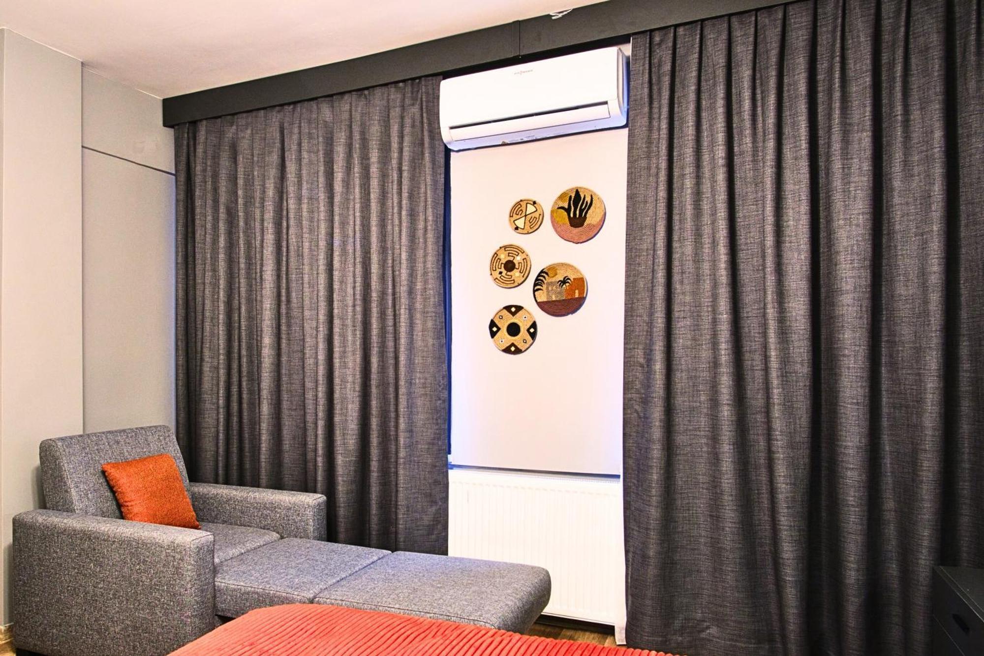 Taks-Inn Suites Provincia di Provincia di Istanbul Esterno foto