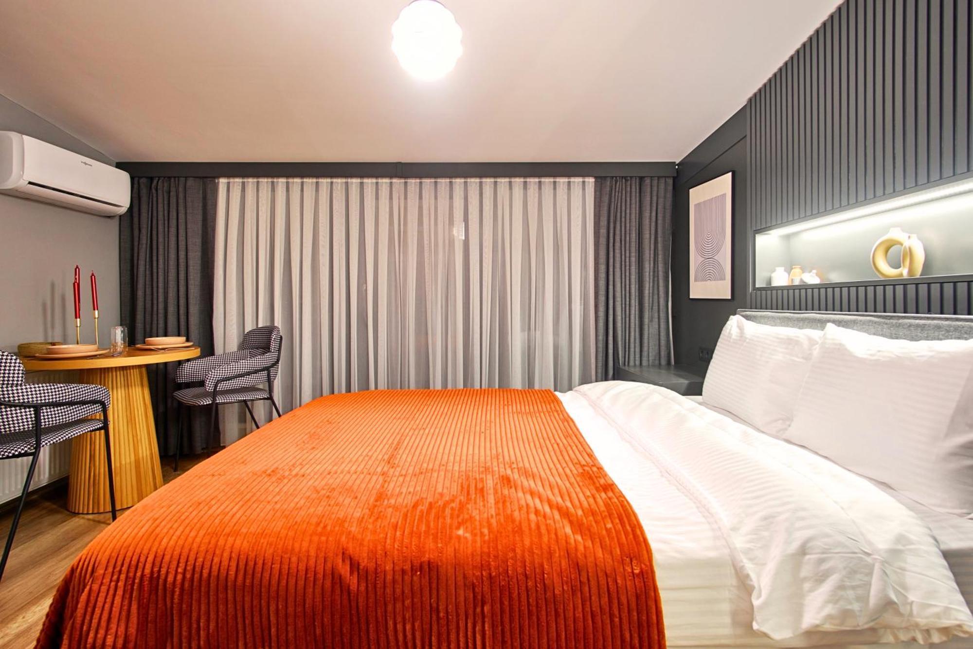 Taks-Inn Suites Provincia di Provincia di Istanbul Esterno foto